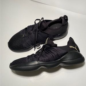 Puma Flourish Stellar Training Shoes Women’s size‎ 10 Like New